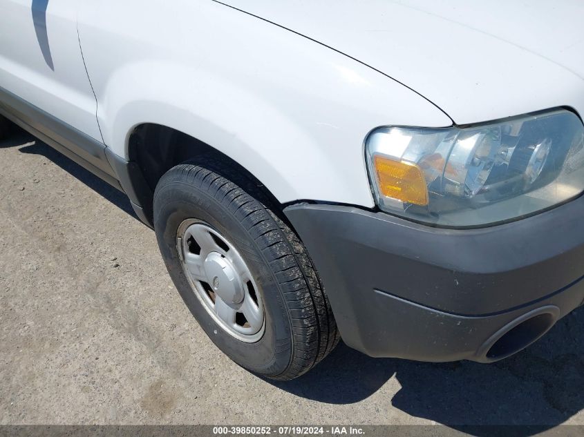 2005 Ford Escape Xls VIN: 1FMYU92Z45KB10578 Lot: 39850252