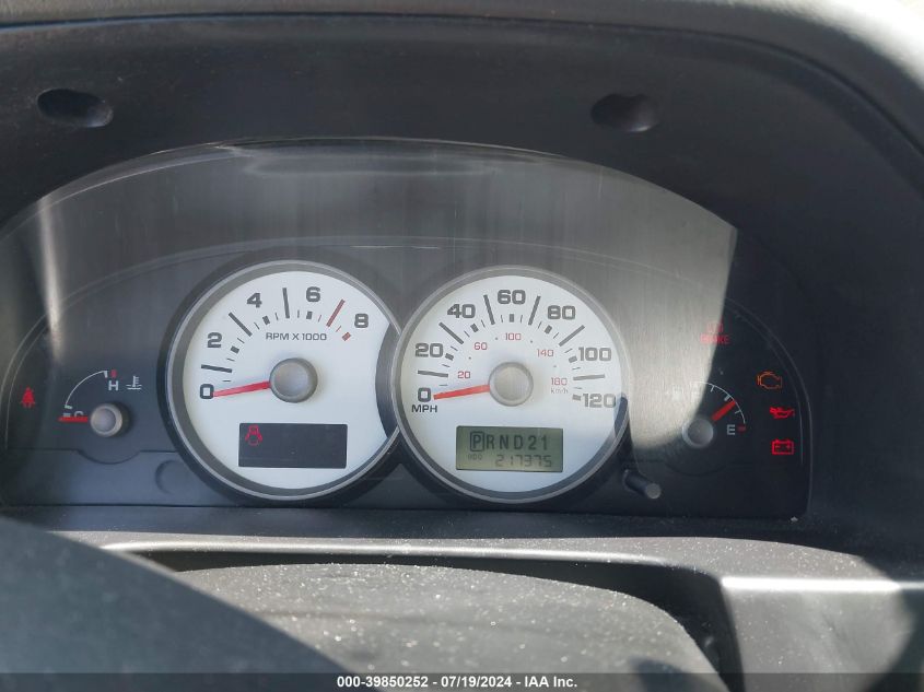 2005 Ford Escape Xls VIN: 1FMYU92Z45KB10578 Lot: 39850252