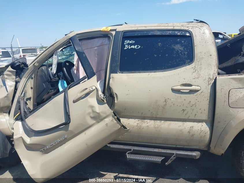 2016 TOYOTA TACOMA DBL CAB/SR5/TRD SPORT/OR - 3TMAZ5CN7GM018629