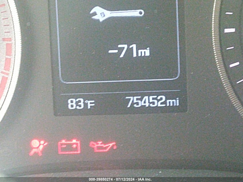 2017 Hyundai Tucson Limited/Sport And Eco/Se VIN: KM8J3CA44HU588483 Lot: 39850274