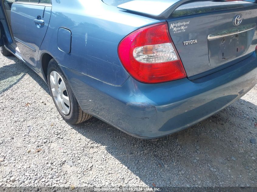 2004 Toyota Camry Le VIN: 4T1BE32K54U877703 Lot: 39850479