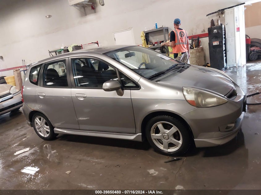 2007 Honda Fit Sport VIN: JHMGD38657S026796 Lot: 39850480