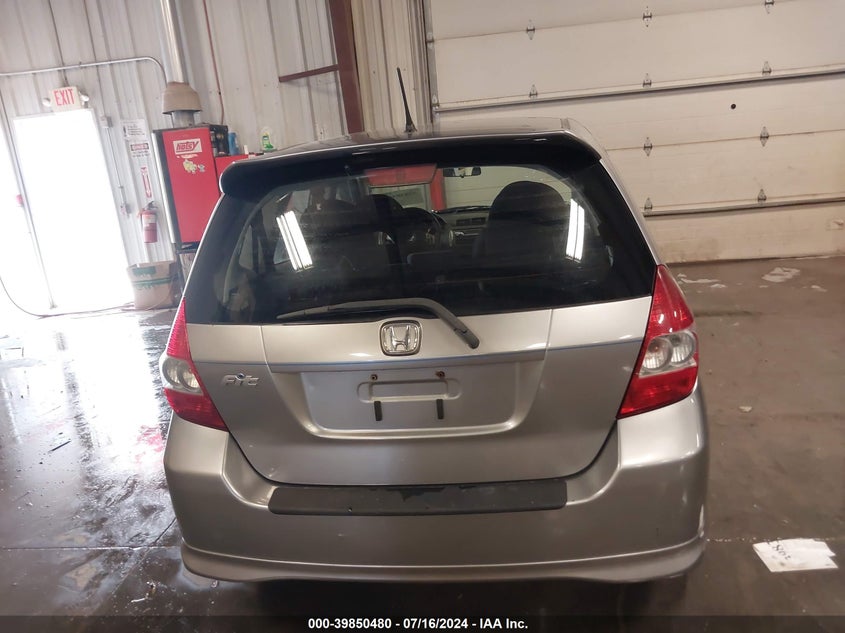 2007 Honda Fit Sport VIN: JHMGD38657S026796 Lot: 39850480