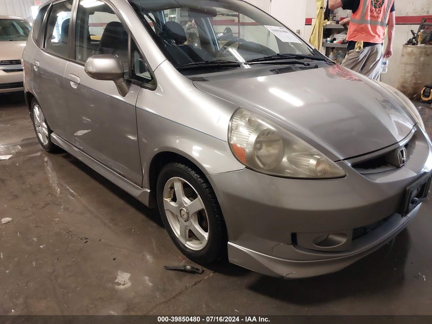 2007 Honda Fit Sport VIN: JHMGD38657S026796 Lot: 39850480