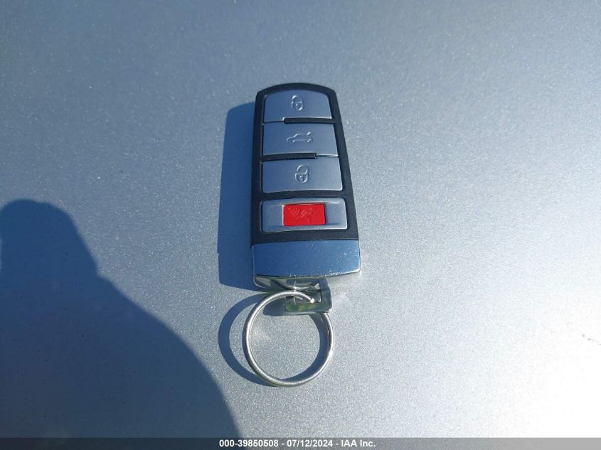 2007 Volkswagen Passat 2.0T/Wolfsburg Edition VIN: WVWAK73C07P062206 Lot: 39850508