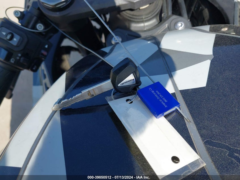 VIN JKBZXJH10KA001836 2019 KAWASAKI ZX636 K