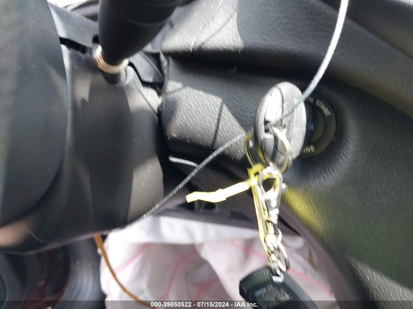 2019 Jeep Cherokee Latitude Fwd VIN: 1C4PJLCBXKD470249 Lot: 39850522