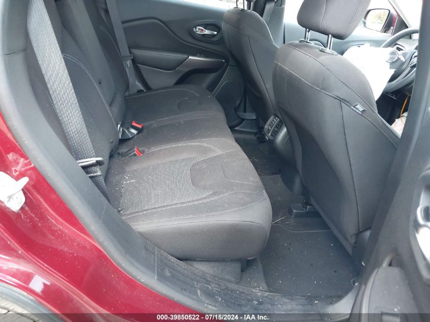 2019 Jeep Cherokee Latitude Fwd VIN: 1C4PJLCBXKD470249 Lot: 39850522