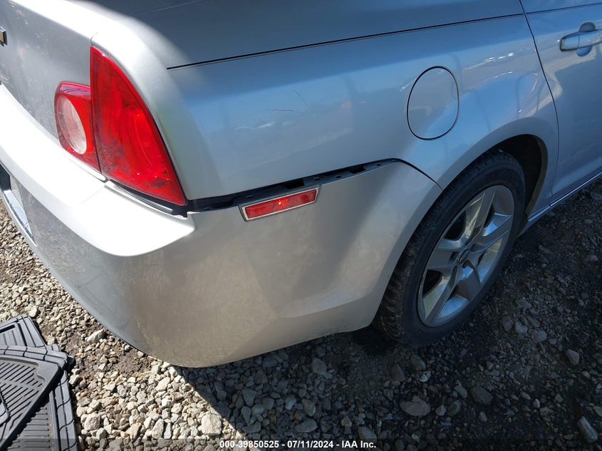 1G1ZC5EB0AF176186 2010 Chevrolet Malibu Lt