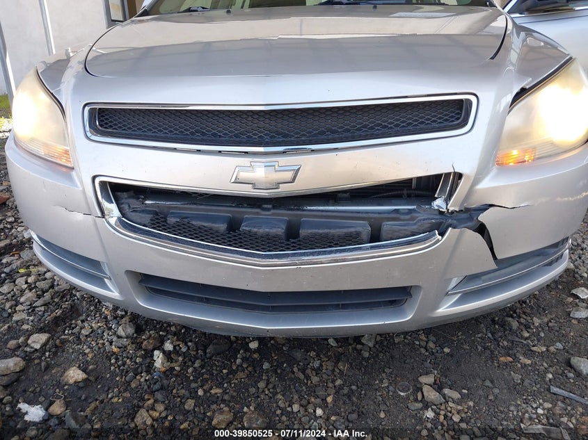1G1ZC5EB0AF176186 2010 Chevrolet Malibu Lt