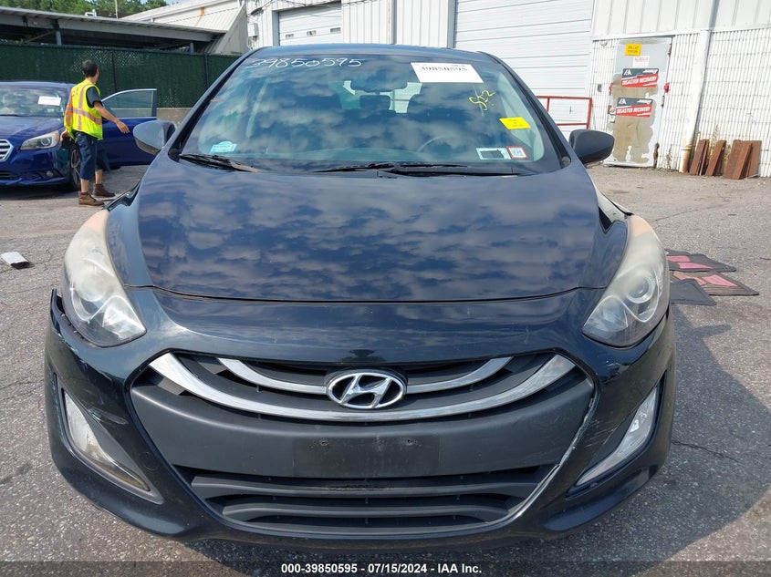 2013 Hyundai Elantra Gt VIN: KMHD35LE9DU119172 Lot: 39850595