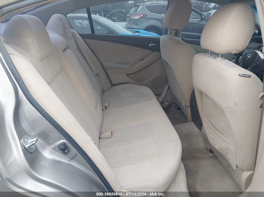 2011 Nissan Altima S VIN: 1N4AL2AP5BN415538 Lot: 39850610