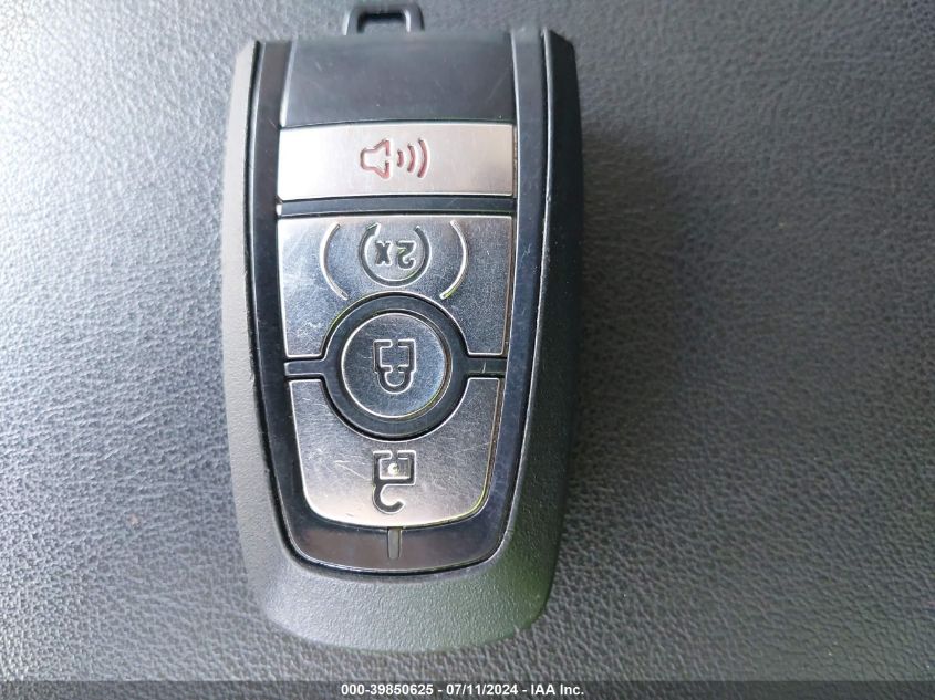 2017 Ford Edge Sel VIN: 2FMPK3J89HBC65360 Lot: 39850625