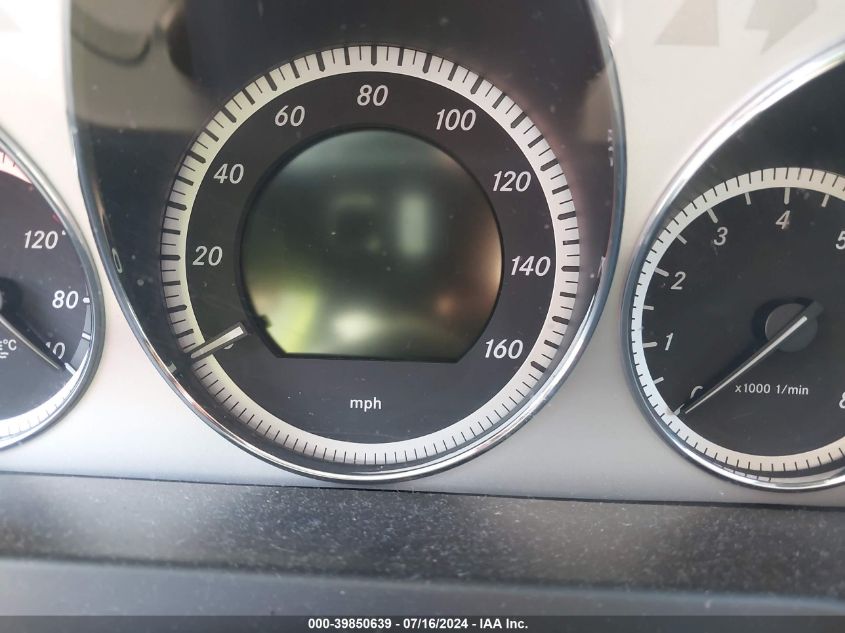 2011 Mercedes-Benz C 300 Luxury 4Matic/Sport 4Matic VIN: WDDGF8BB5BR170630 Lot: 39850639