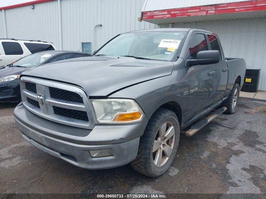 2009 Dodge Ram 1500 Slt/Sport/Trx VIN: 1D3HB18T79S728487 Lot: 39850733