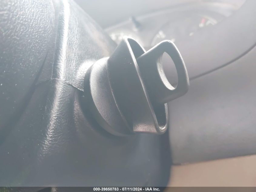 2000 Ford Ranger Xl/Xlt VIN: 1FTYR14C2YPA15945 Lot: 39850783