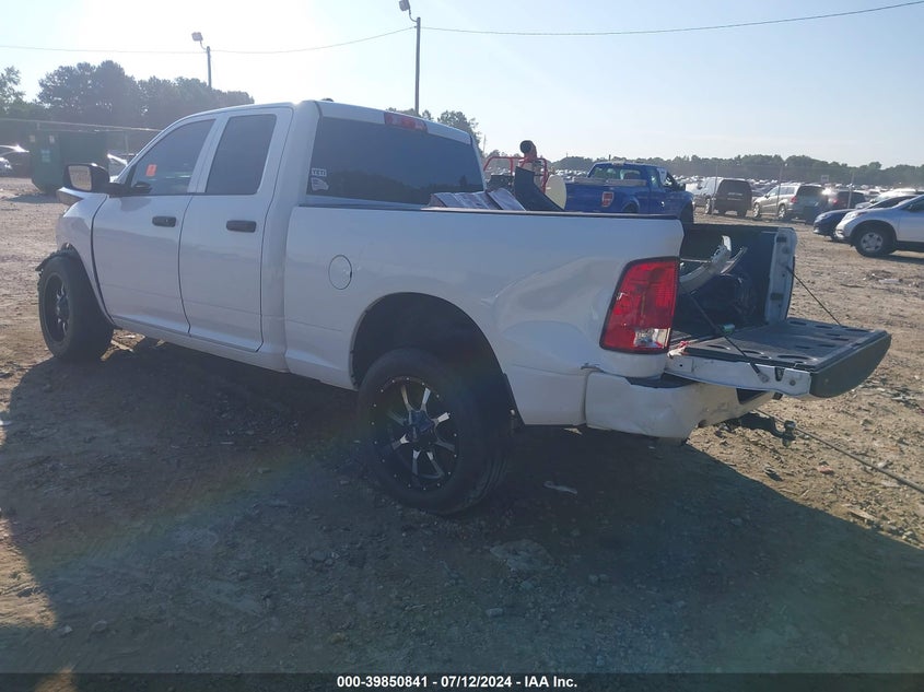 2015 RAM 1500 EXPRESS - 1C6RR6FT3FS608665