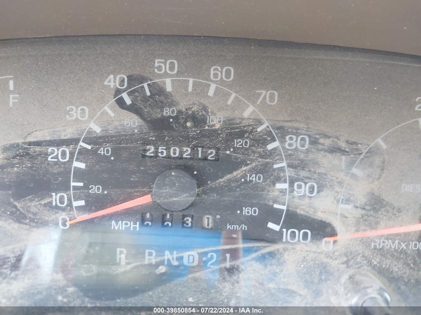 2000 Ford F-250 Lariat/Xl/Xlt VIN: 1FTNW21F9YEA14464 Lot: 39850854