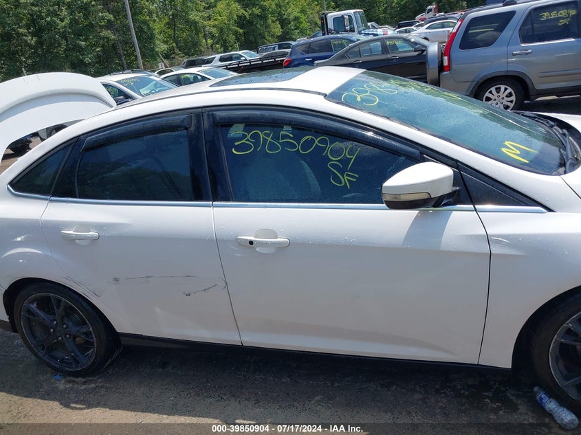 2016 FORD FOCUS TITANIUM - 1FADP3J27GL207143