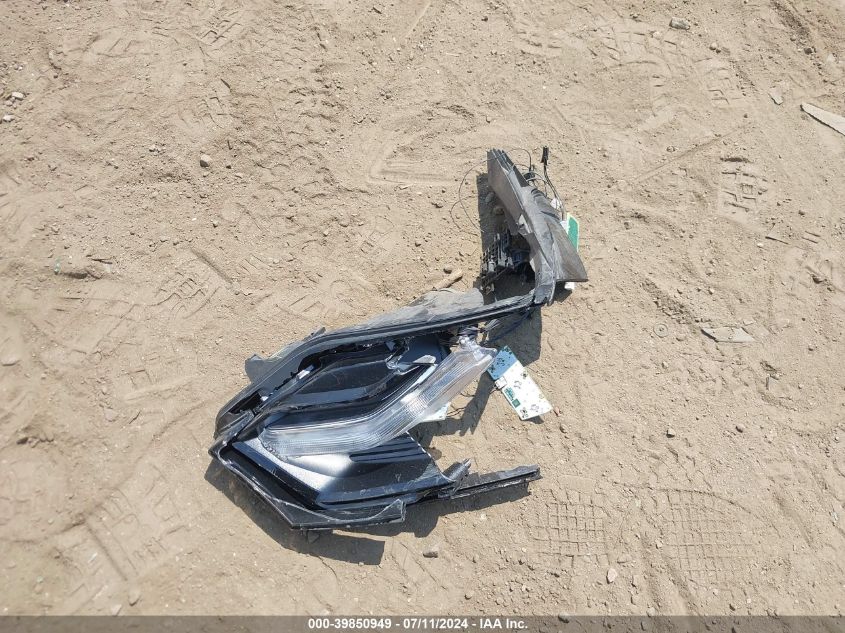 2019 Chevrolet Equinox Lt VIN: 3GNAXKEV1KS556580 Lot: 39850949