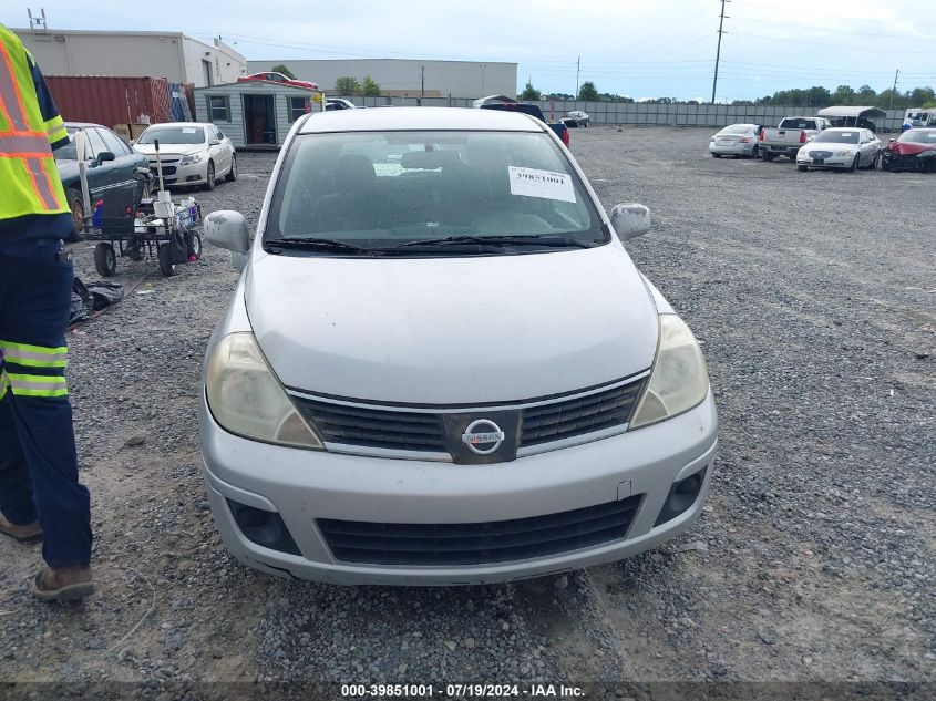 2008 Nissan Versa 1.8S VIN: 3N1BC13EX8L451483 Lot: 39851001