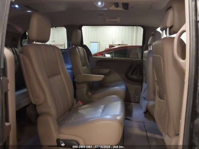 2011 Chrysler Town & Country Touring-L VIN: 2A4RR8DG2BR713147 Lot: 39851061