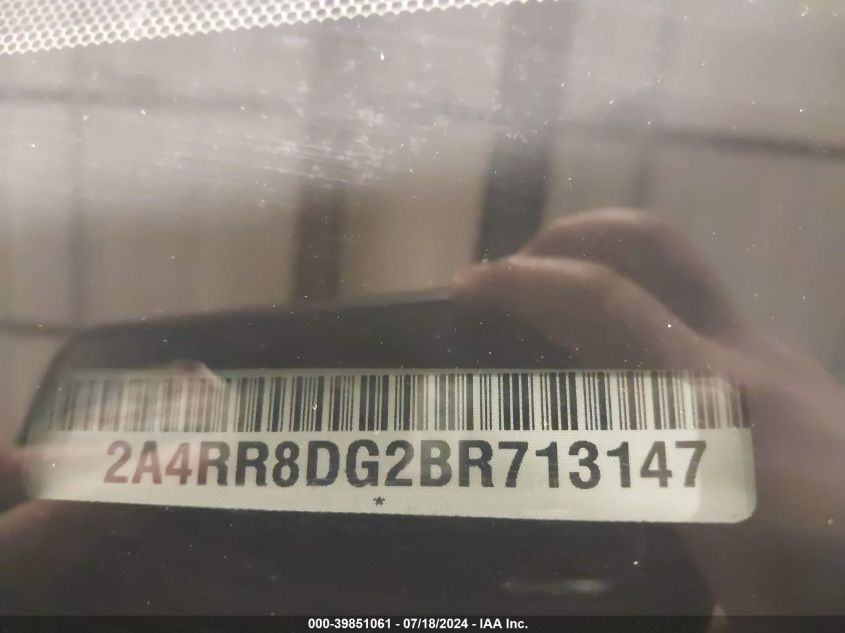 2011 Chrysler Town & Country Touring-L VIN: 2A4RR8DG2BR713147 Lot: 39851061