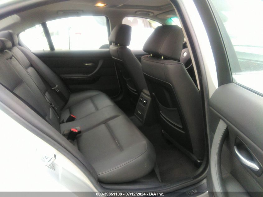 2007 BMW 328I VIN: WBAVA33517KX76273 Lot: 39851108