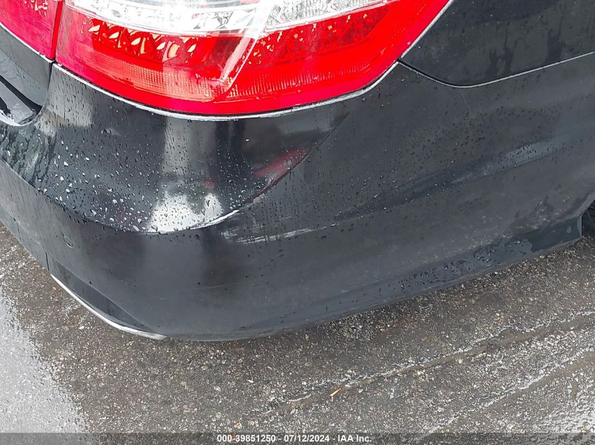 2010 Mercedes-Benz E 550 VIN: WDDHF7CBXAA029238 Lot: 39851250