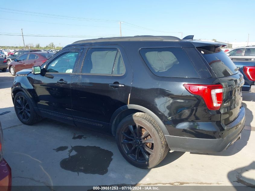 2017 Ford Explorer Xlt VIN: 1FM5K7D88HGB14013 Lot: 39851253