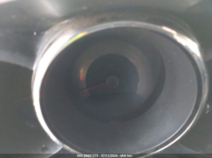 2011 Kia Soul + VIN: KNDJT2A2XB7297764 Lot: 39851370