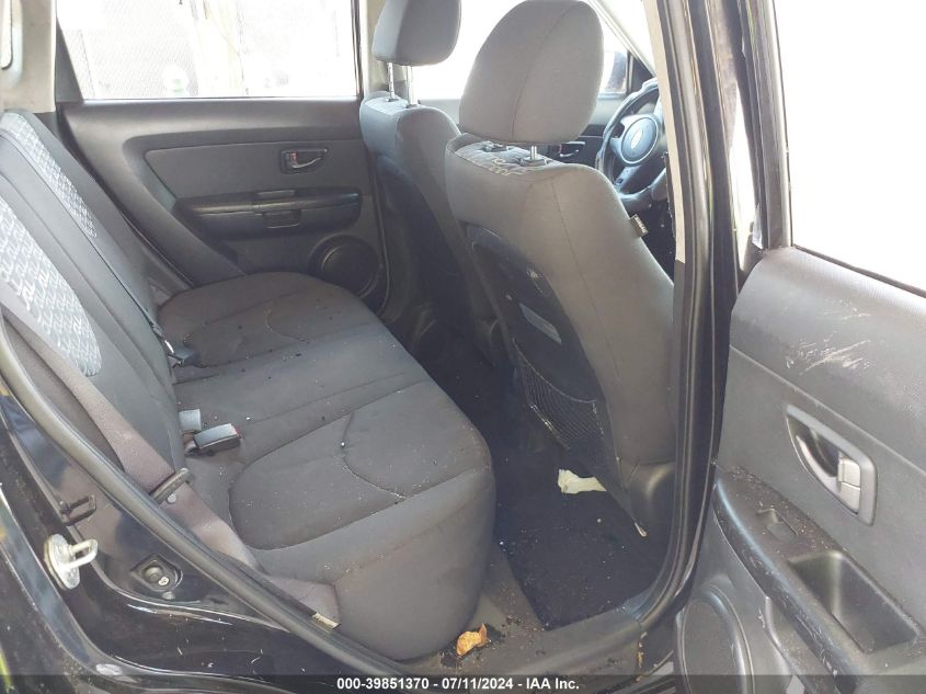 2011 Kia Soul + VIN: KNDJT2A2XB7297764 Lot: 39851370