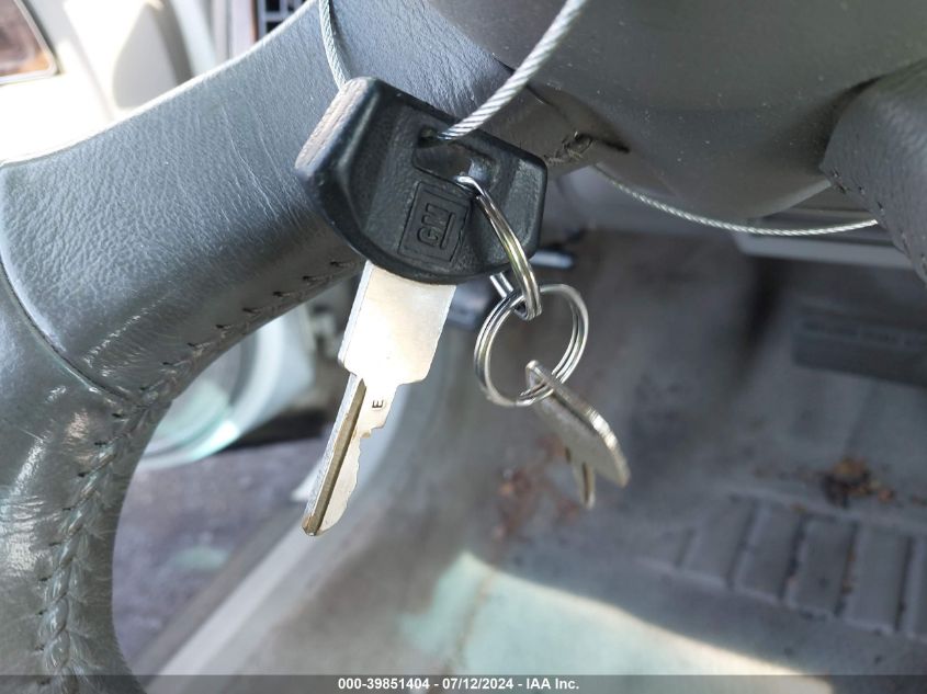 1993 Buick Regal Custom VIN: 2G4WB54L0P1475812 Lot: 39851404