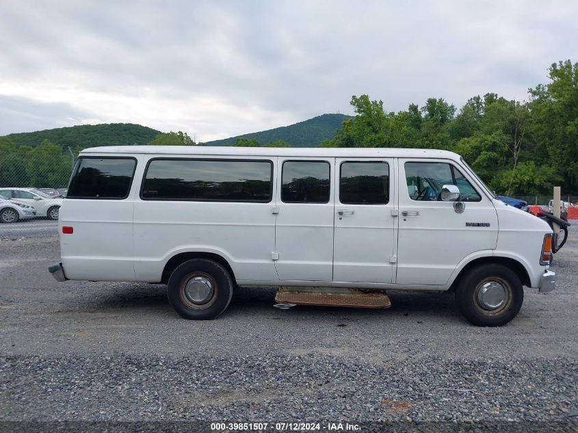 2D5WB35Y92K531574 2002 Dodge Ram Wagon