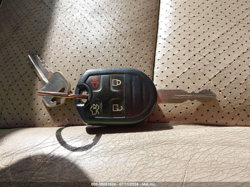 2012 Ford Expedition Xlt VIN: 1FMJU1H53CEF66462 Lot: 39851624