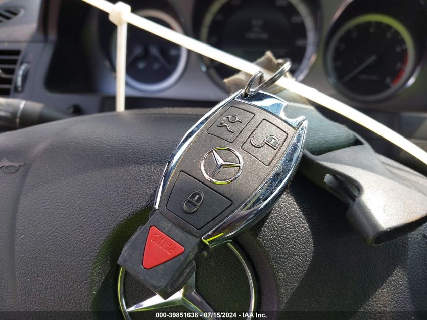 2009 Mercedes-Benz C 300 Luxury/Sport VIN: WDDGF54XX9R055331 Lot: 39851638