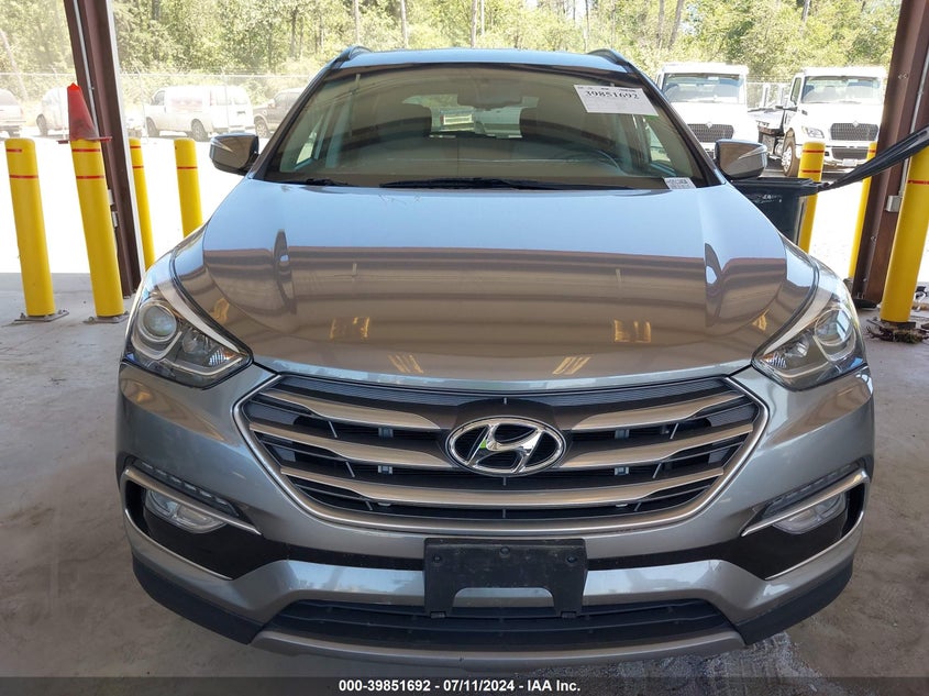 2017 Hyundai Santa Fe Sport 2.4L VIN: 5NMZUDLB9HH050665 Lot: 39851692