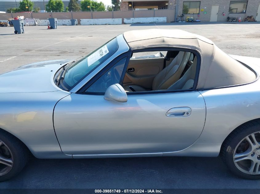 2004 Mazda Mx-5 Miata Ls VIN: JM1NB353440400928 Lot: 39851749