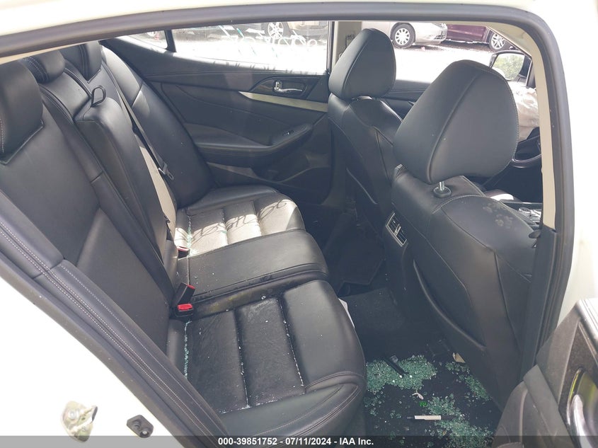 VIN 1N4AA6APXHC397801 2017 NISSAN MAXIMA 3.5 SV