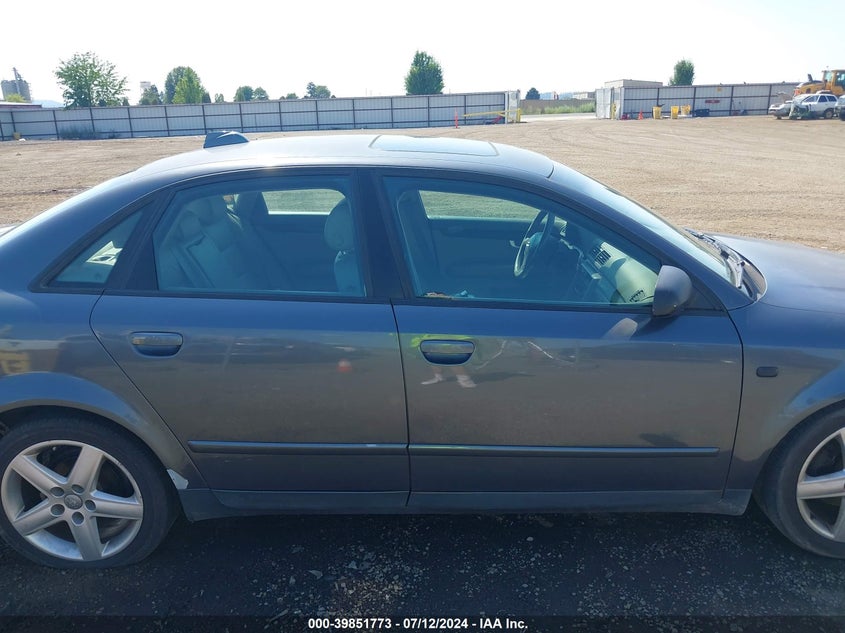 2004 Audi A4 1.8T VIN: WAULC68E54A037792 Lot: 39851773