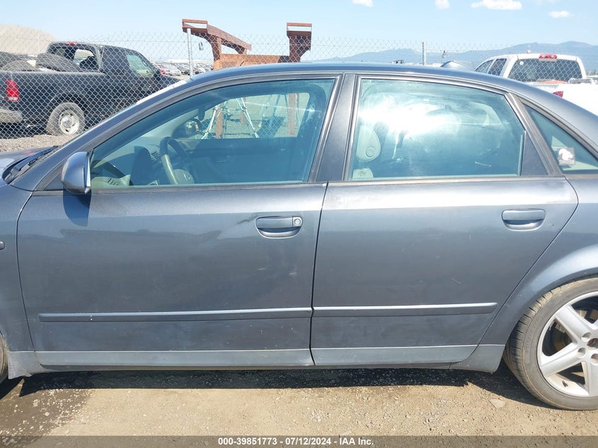 2004 Audi A4 1.8T VIN: WAULC68E54A037792 Lot: 39851773
