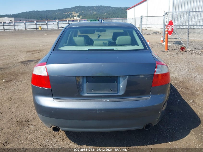 2004 Audi A4 1.8T VIN: WAULC68E54A037792 Lot: 39851773