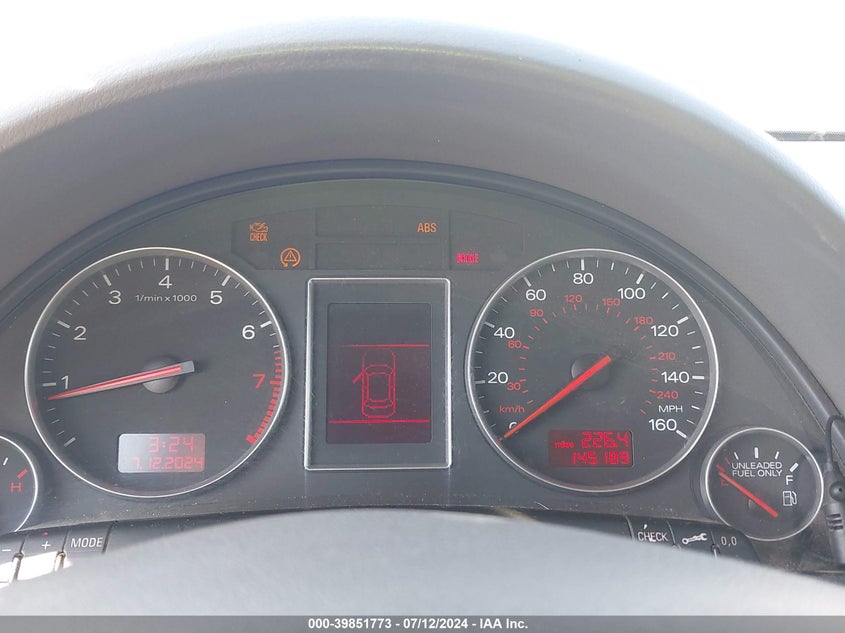 2004 Audi A4 1.8T VIN: WAULC68E54A037792 Lot: 39851773