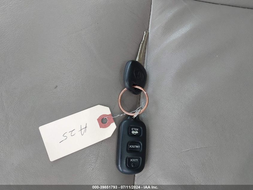 2005 Toyota Camry Xle V6 VIN: 4T1BF30K55U606092 Lot: 39851793