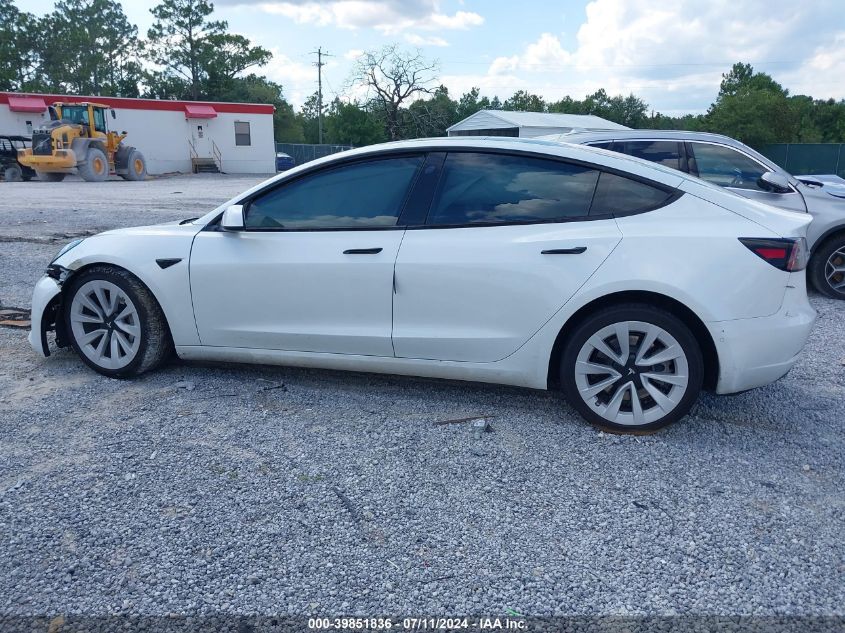 2022 Tesla Model 3 Long Range Dual Motor All-Wheel Drive VIN: 5YJ3E1EB5NF332779 Lot: 39851836