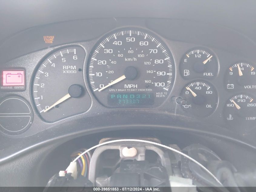 2002 GMC New Sierra C1500 VIN: 2GTEC19V521161212 Lot: 39851853