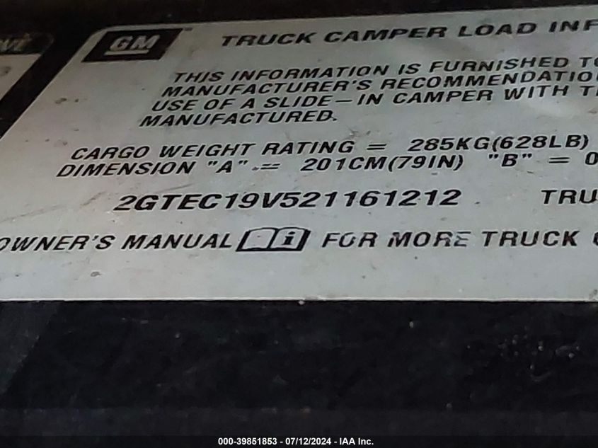 2002 GMC New Sierra C1500 VIN: 2GTEC19V521161212 Lot: 39851853