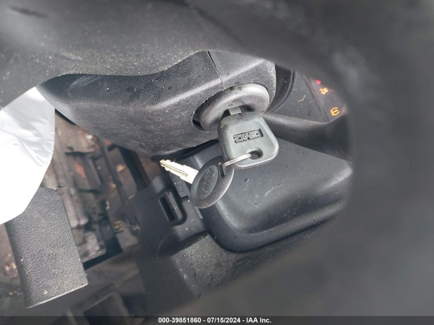 2015 GMC Sierra 2500Hd VIN: 1GT22XEG1FZ142900 Lot: 39851860