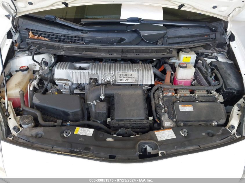 2015 Toyota Prius VIN: JTDKN3DU4F0472946 Lot: 39851975