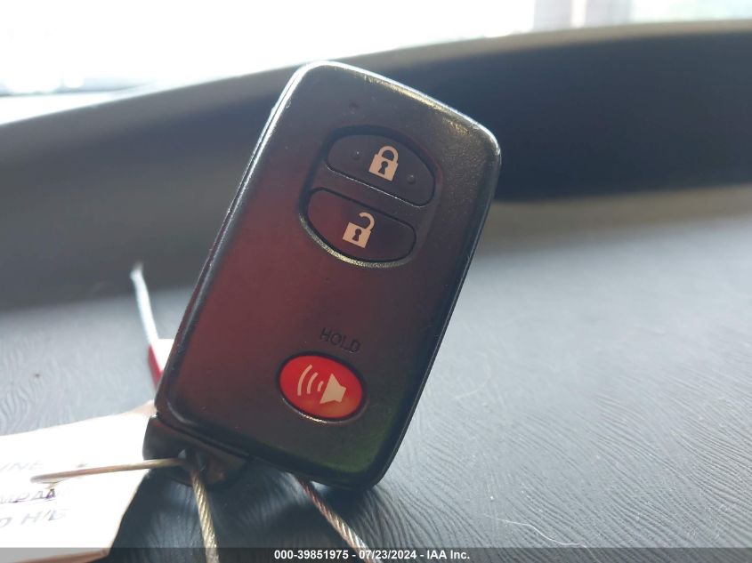 2015 Toyota Prius VIN: JTDKN3DU4F0472946 Lot: 39851975